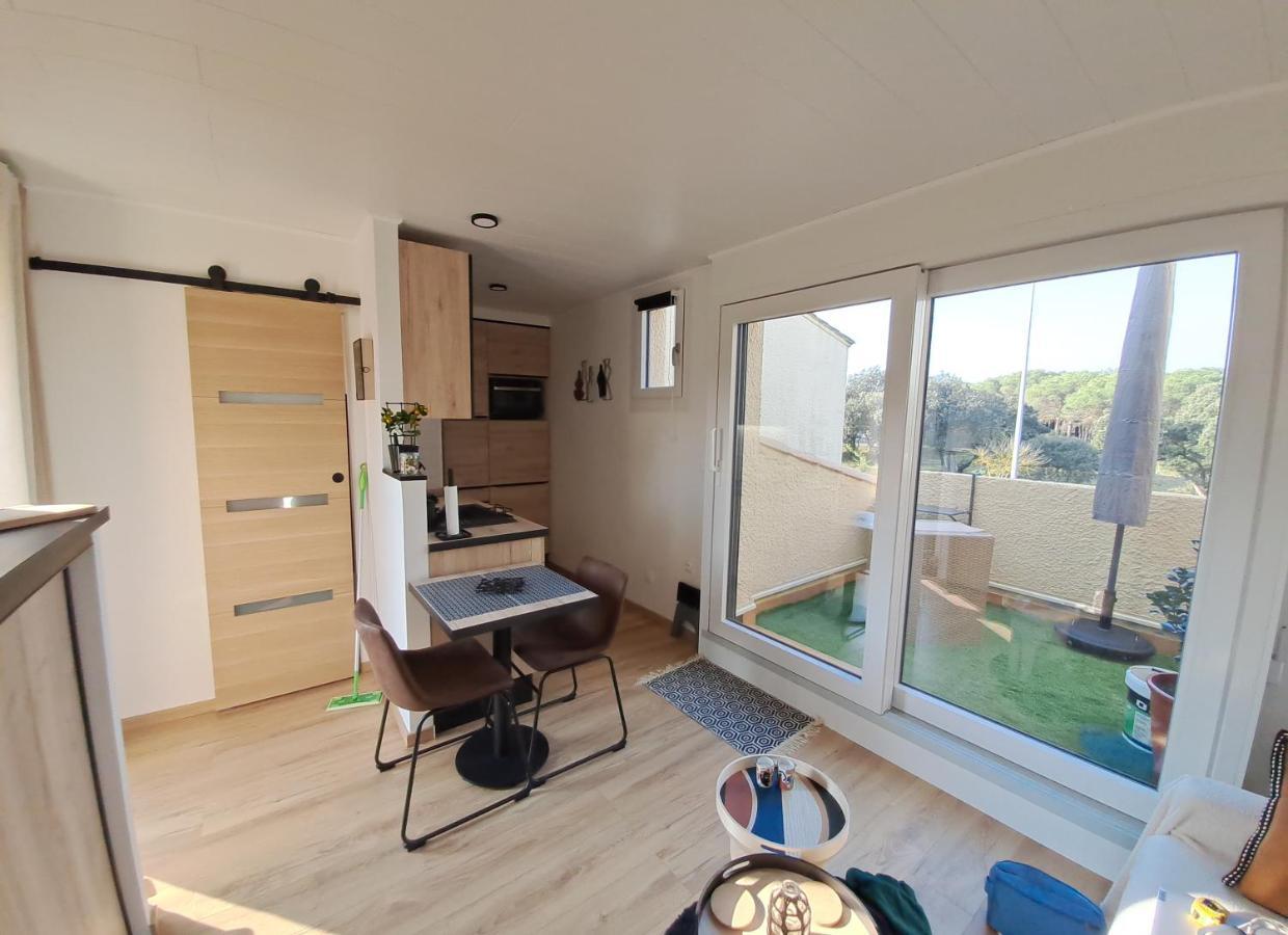 Studio Climatise Cosy Avec Grande Piscine Chauffee 阿格德 外观 照片